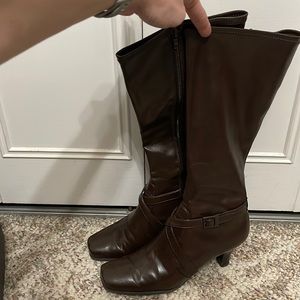Kenneth Cole Reaction brown boots